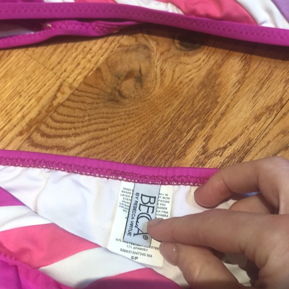 Becca pink and white one shoulder bikini sz small - Picture 2 of 3